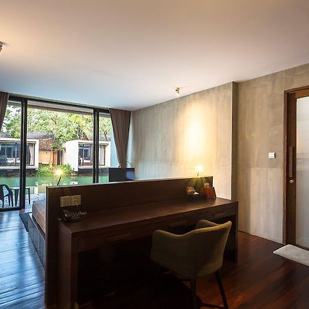 Into The Forest Resort Bangkok Exterior photo